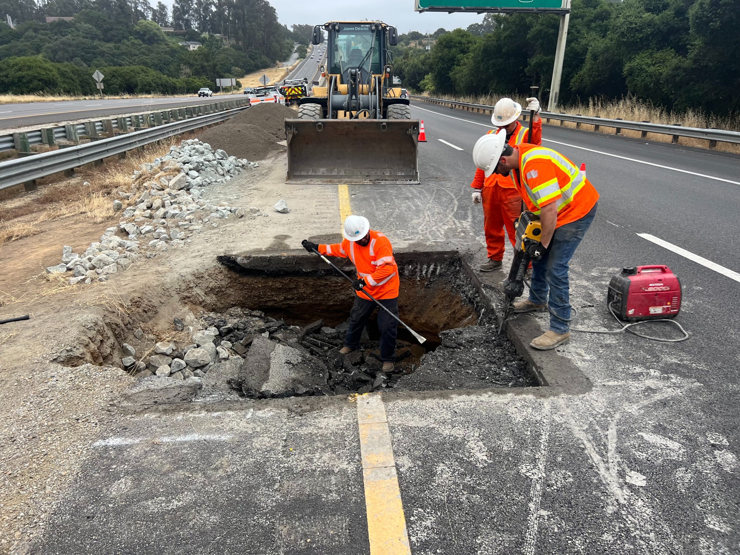 Sinkhole causes Highway 1 lane closure in South County - Lookout