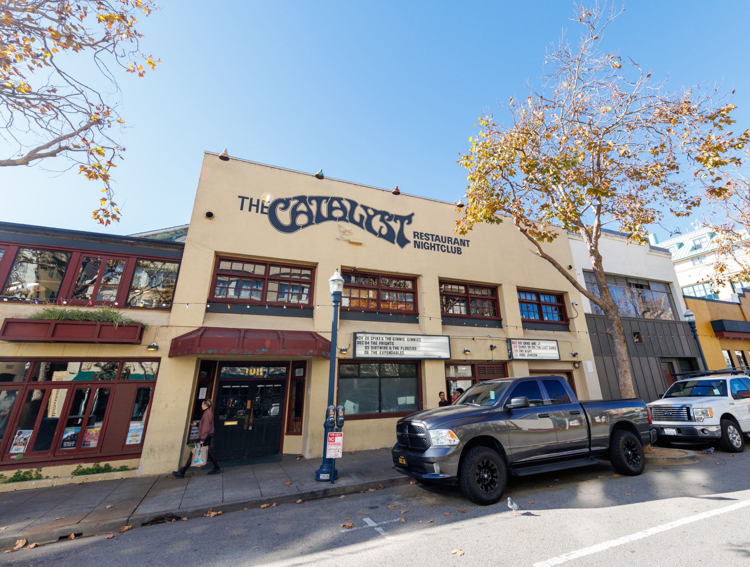 This week in Santa Cruz County business: Meeting scheduled for proposed housing at Catalyst site; national retailer marks Santa Cruz debut