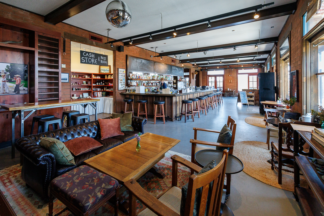 Morning Lookout: Davenport Roadhouse's revival; big arts funding cuts on table; Coral Street health crisis