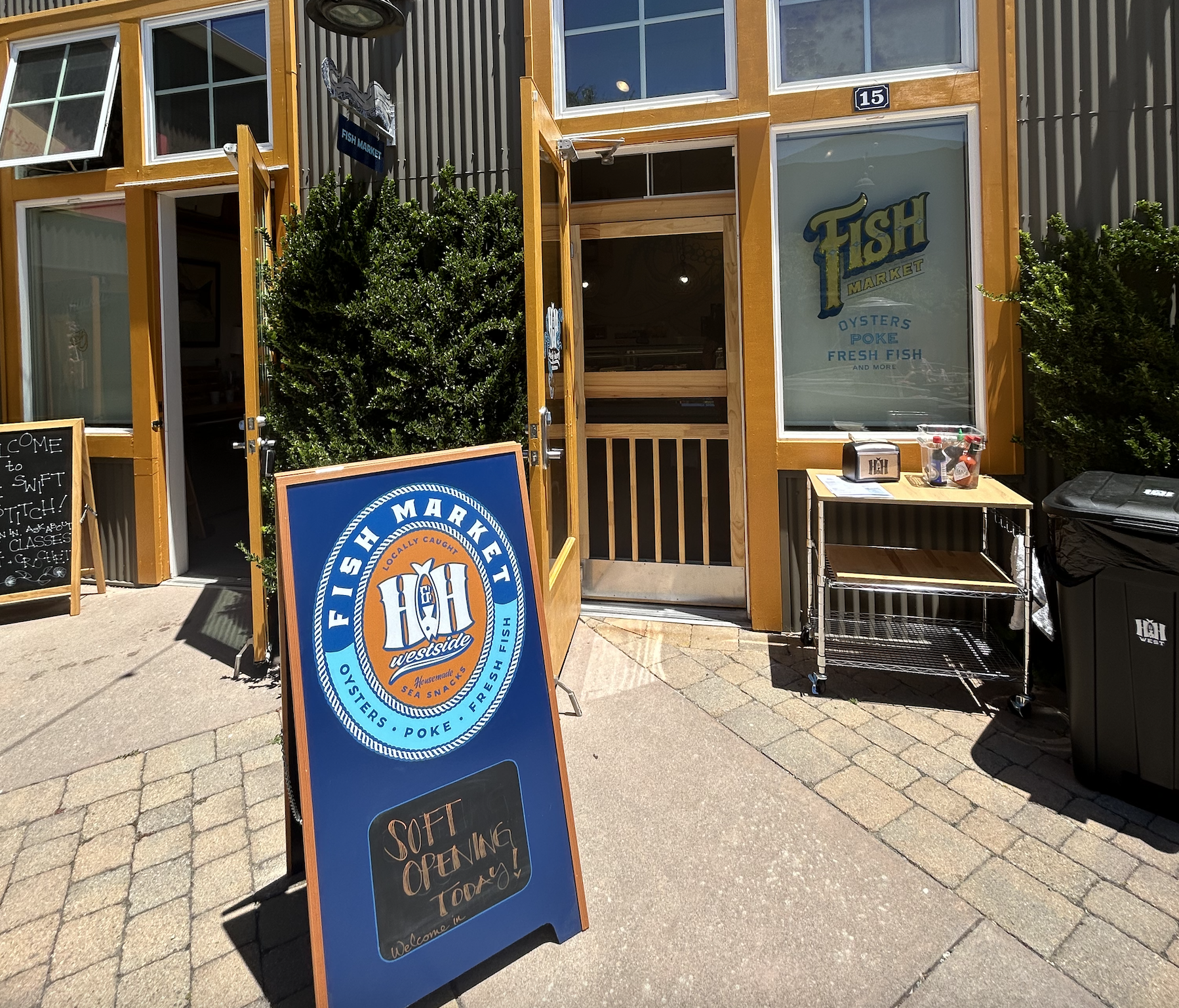 Lily Belli on Food: H&H Fresh Fish's Westside outpost; Scotts Valley farmers market moving; Steel Bonnet expanding
